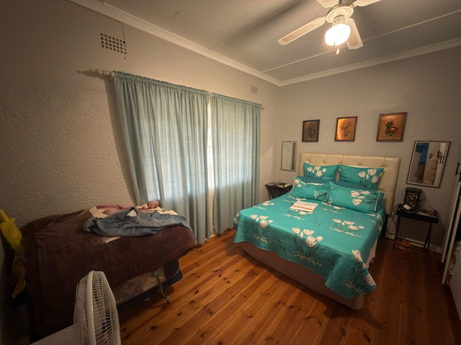 4 Bedroom Property for Sale in Rouxpark Western Cape